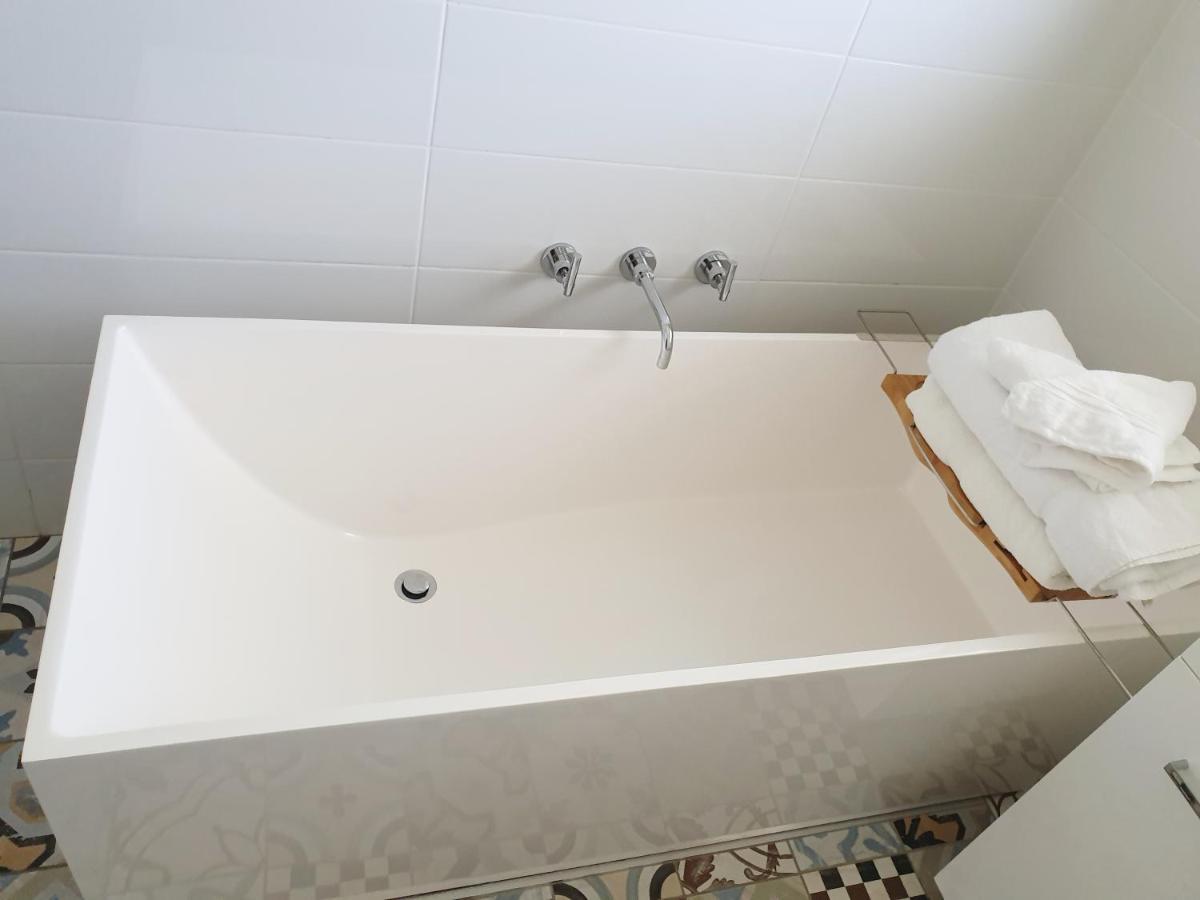 Marazul Best Deal - Stone Bathtub, Wifi, Functional - Mandarins And Lemons When Available Винсентия Экстерьер фото